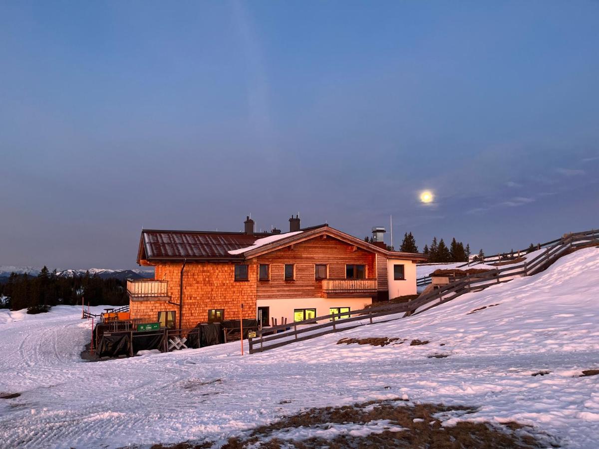 Radstaedter Huette Im Winter Nicht Mit Dem Auto Erreichbar Wunderschoene Alleinlage Schwemmberg ภายนอก รูปภาพ